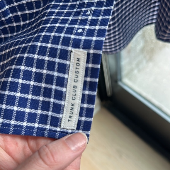 Men’s custom fitted dress shirt trunk club - Picture 3 of 3